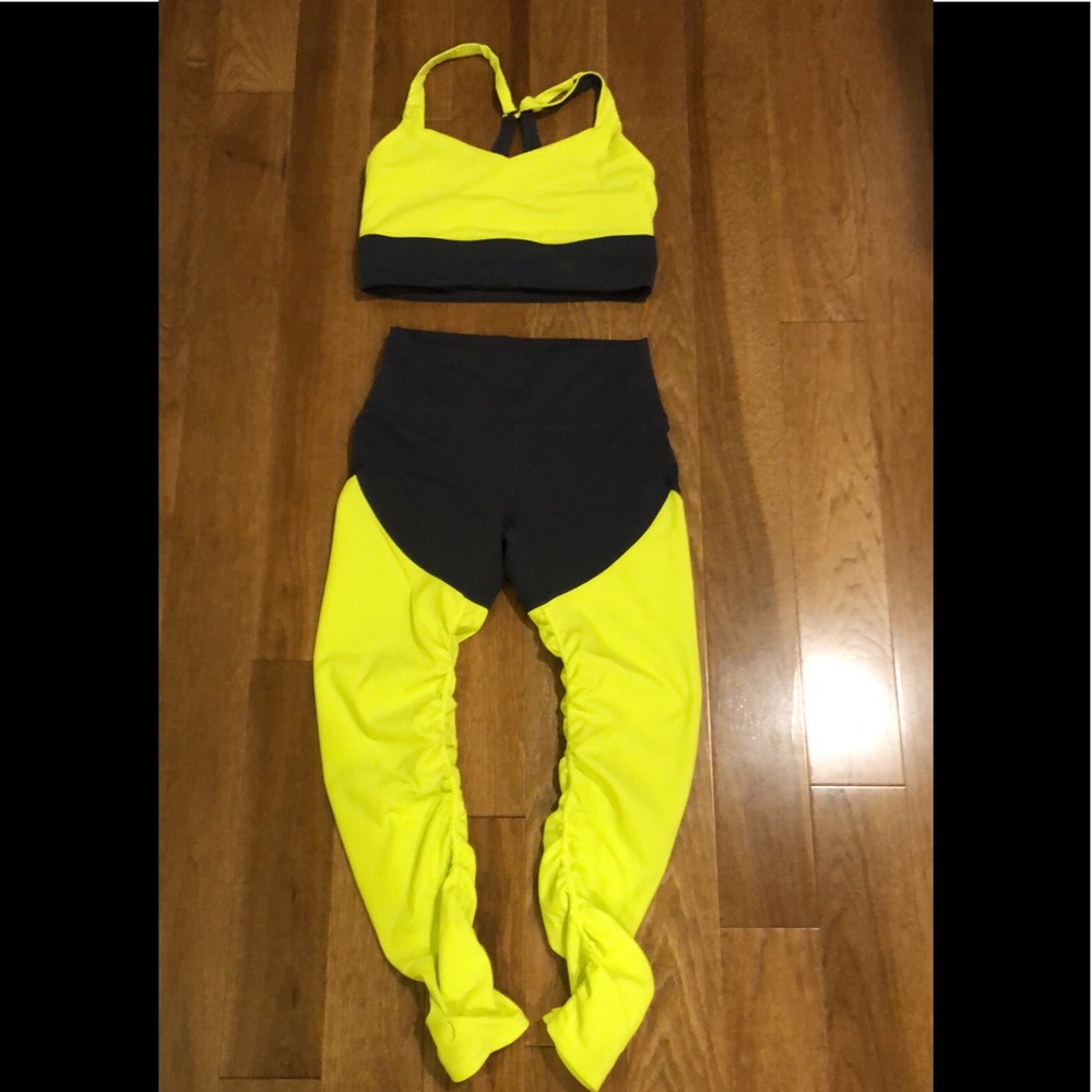 Zyia workout set